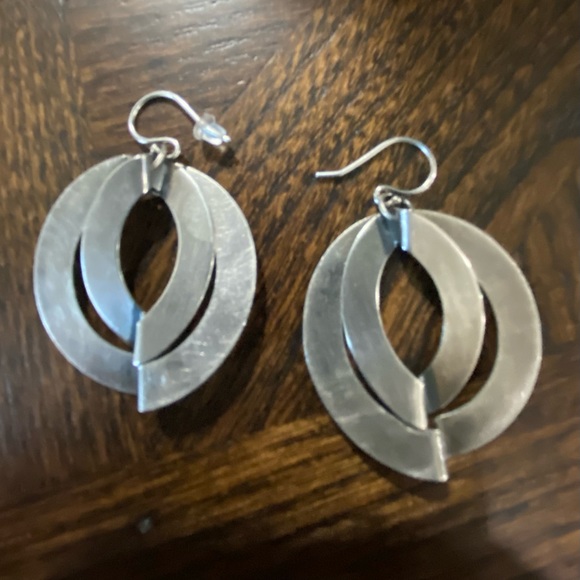 Silpada Earrings - Picture 1 of 2